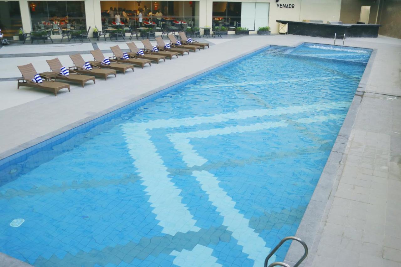 Acacia Hotel Davao City المظهر الخارجي الصورة